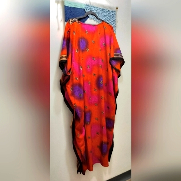 Santé - Women's Multi Colored Kaftan, Size Large. - Picture 4 of 4